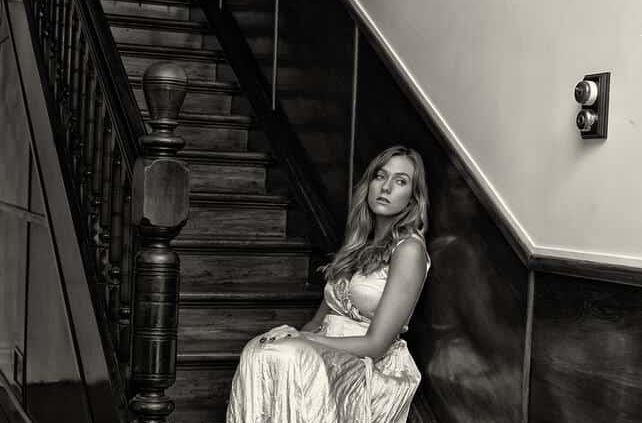 Glamour photographer - Auckland