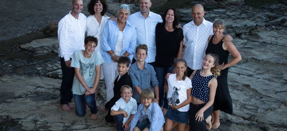 Extended family Portrait at Castor Bay Beach - Auckland